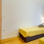 Charming And Sweet Apartment Vito In Pula